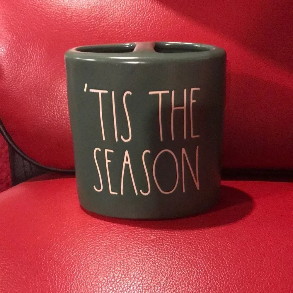 New Rae Dunn Christmas brush holder